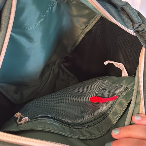 OSPREY Green Daylite Backpack - Picture 6 of 7